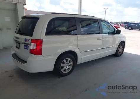 2013 Chrysler Town & Country Touring from USA, damaged, VIN 2C4RC1BG3DR658812